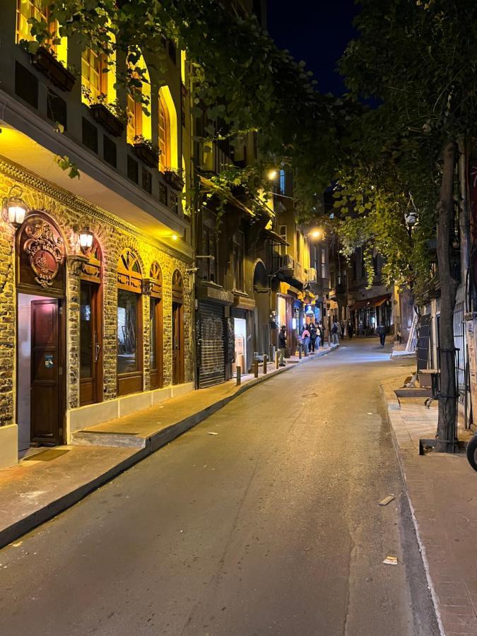 Апартаменты Centrally Located, 2+1 House In Taksim, Cihangir Стамбул Экстерьер фото