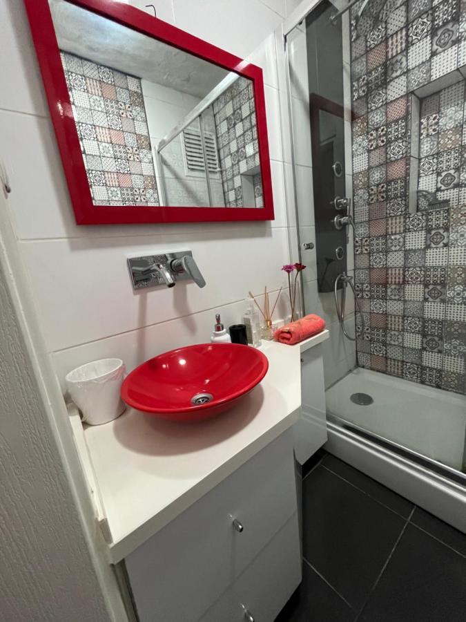 Апартаменты Centrally Located, 2+1 House In Taksim, Cihangir Стамбул Экстерьер фото