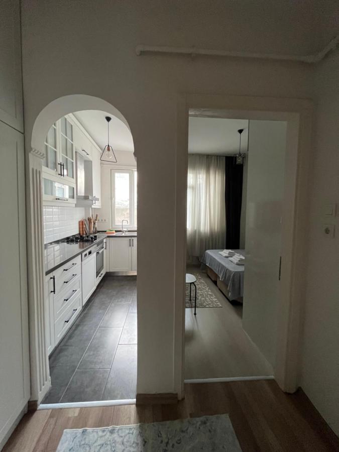 Апартаменты Centrally Located, 2+1 House In Taksim, Cihangir Стамбул Экстерьер фото