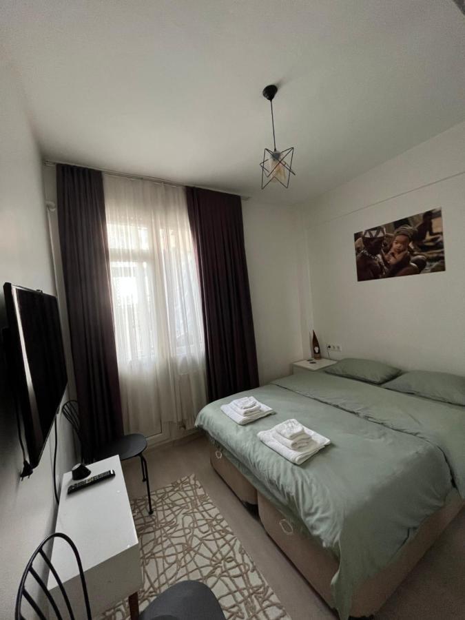 Апартаменты Centrally Located, 2+1 House In Taksim, Cihangir Стамбул Экстерьер фото